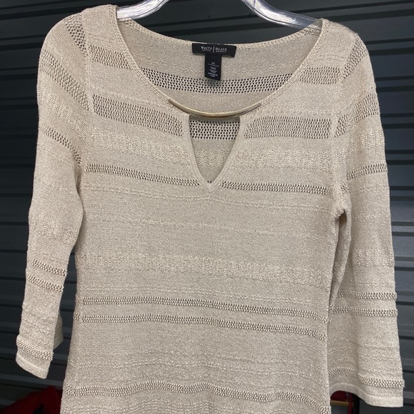 White House Black Market XS Knitted Top - Picture 6 of 7